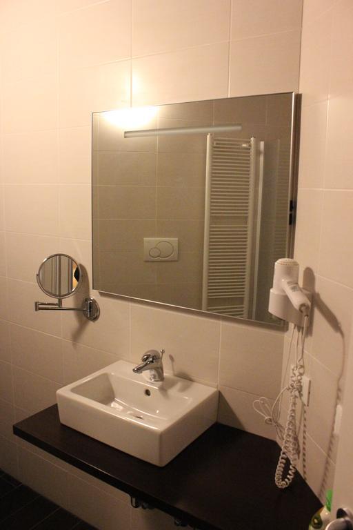 B&B Fanzago Bergamo Bagian luar foto