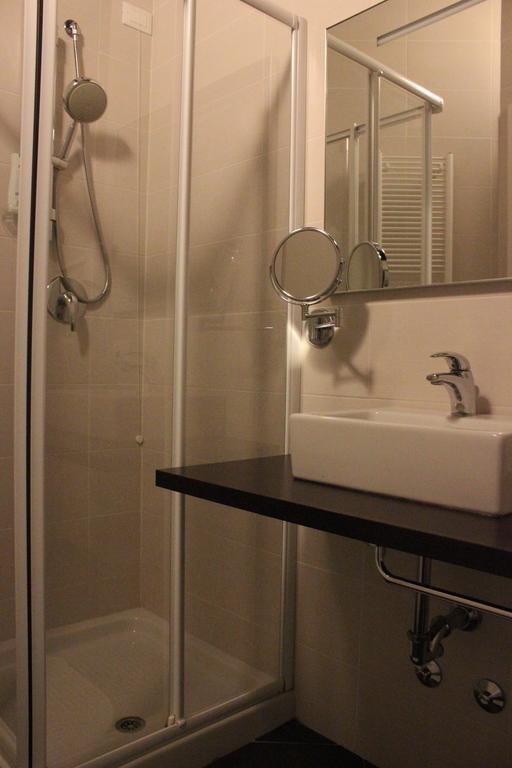 B&B Fanzago Bergamo Bagian luar foto