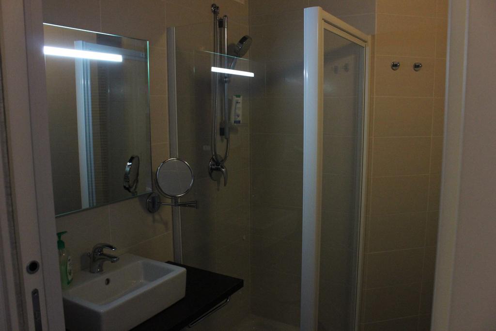 B&B Fanzago Bergamo Bagian luar foto