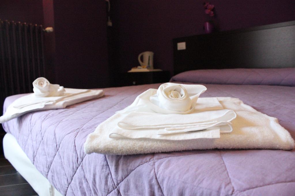 B&B Fanzago Bergamo Bagian luar foto