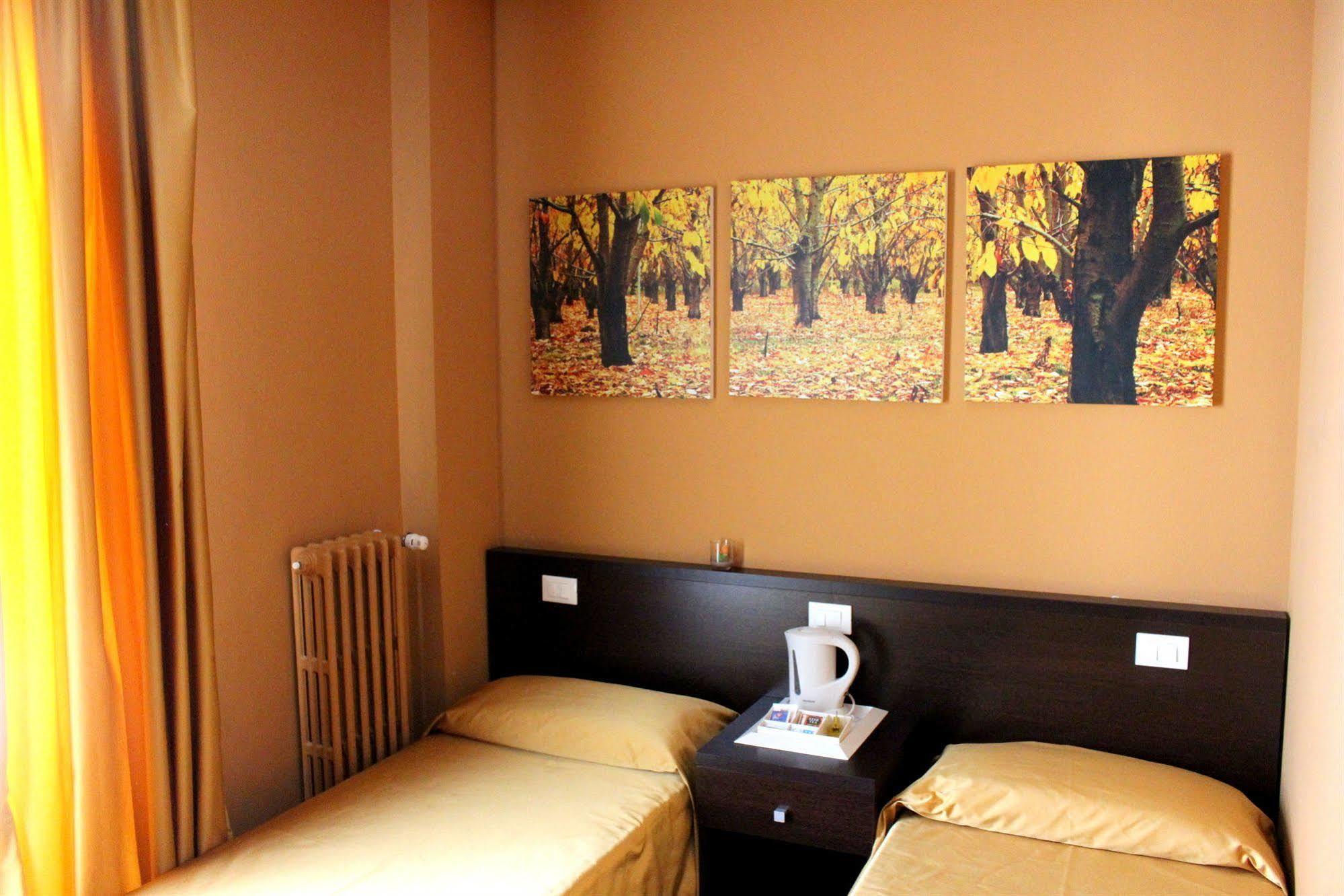 B&B Fanzago Bergamo Bagian luar foto